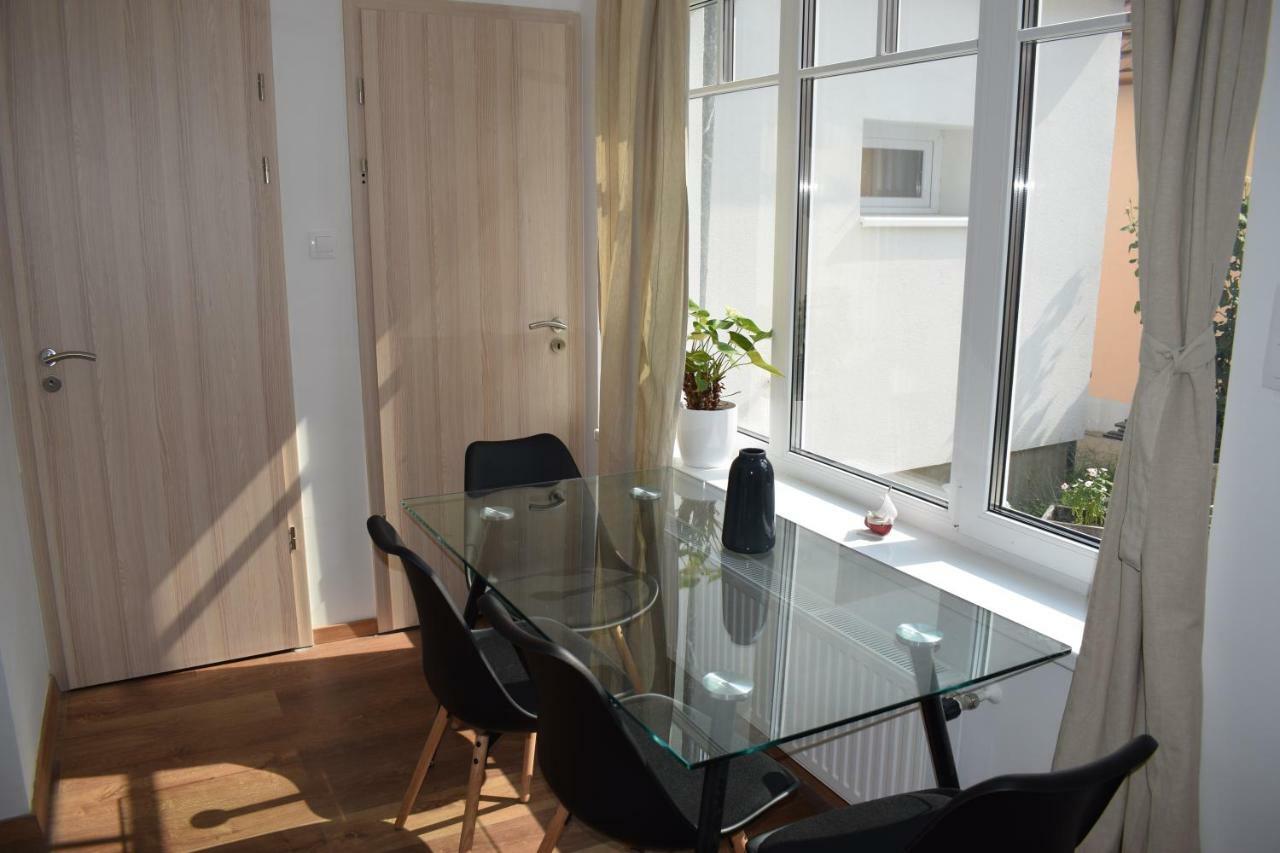 Buborek Apartman Tata Εξωτερικό φωτογραφία